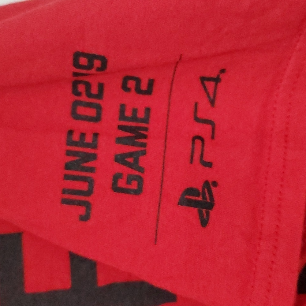 RAPTORS "We the North" Playoffs Game 2 give away tshirt size XL 🏀 - Picture 2 of 4